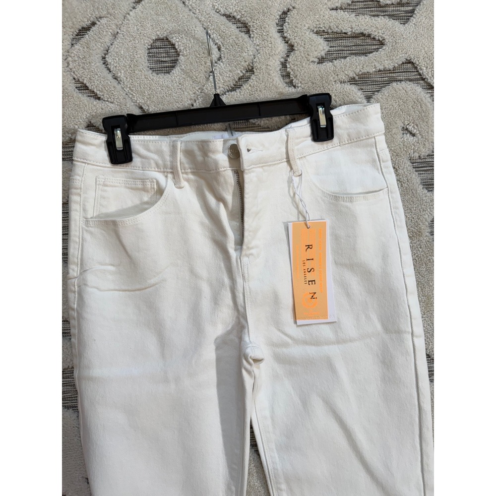 Risen Los Angeles White Flare Jeans High Rise Wide Leg RDP5327 Size 13/31 NWT - Picture 2 of 4